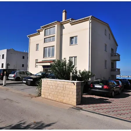 Jurac بوفليانا