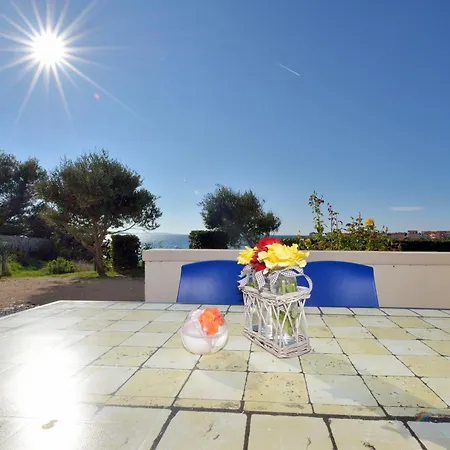 Jurac Apartment *
