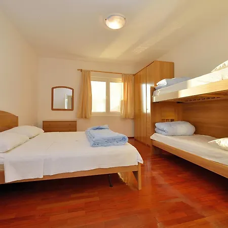 Apartment Jurac *